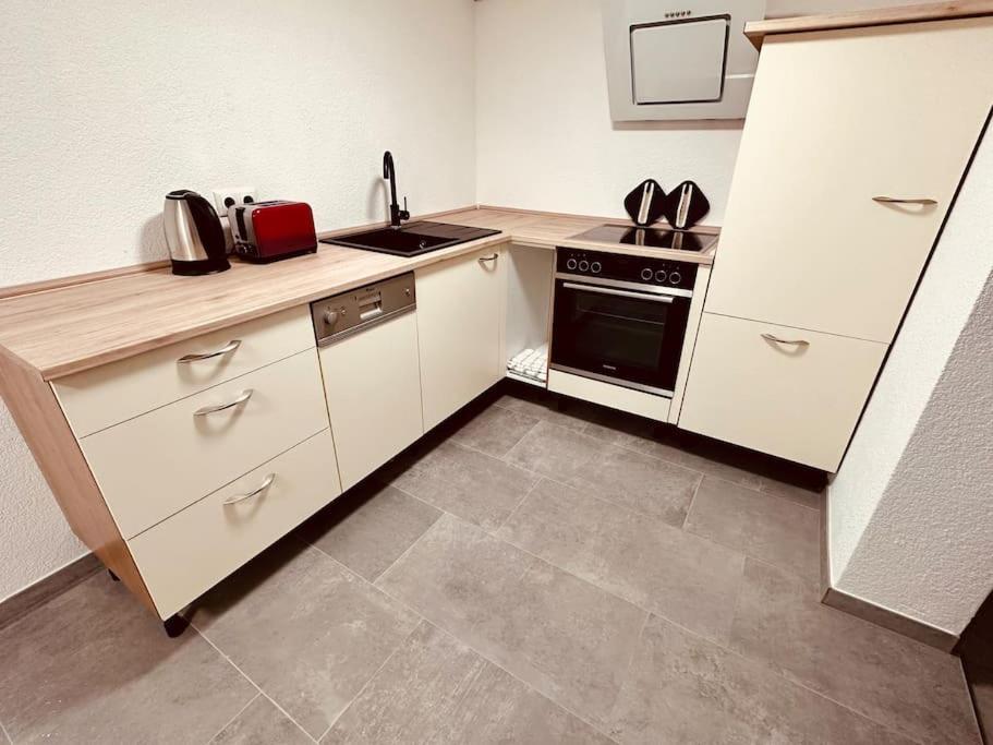 Gemuetliche Wohnung In ليفركوزن المظهر الخارجي الصورة